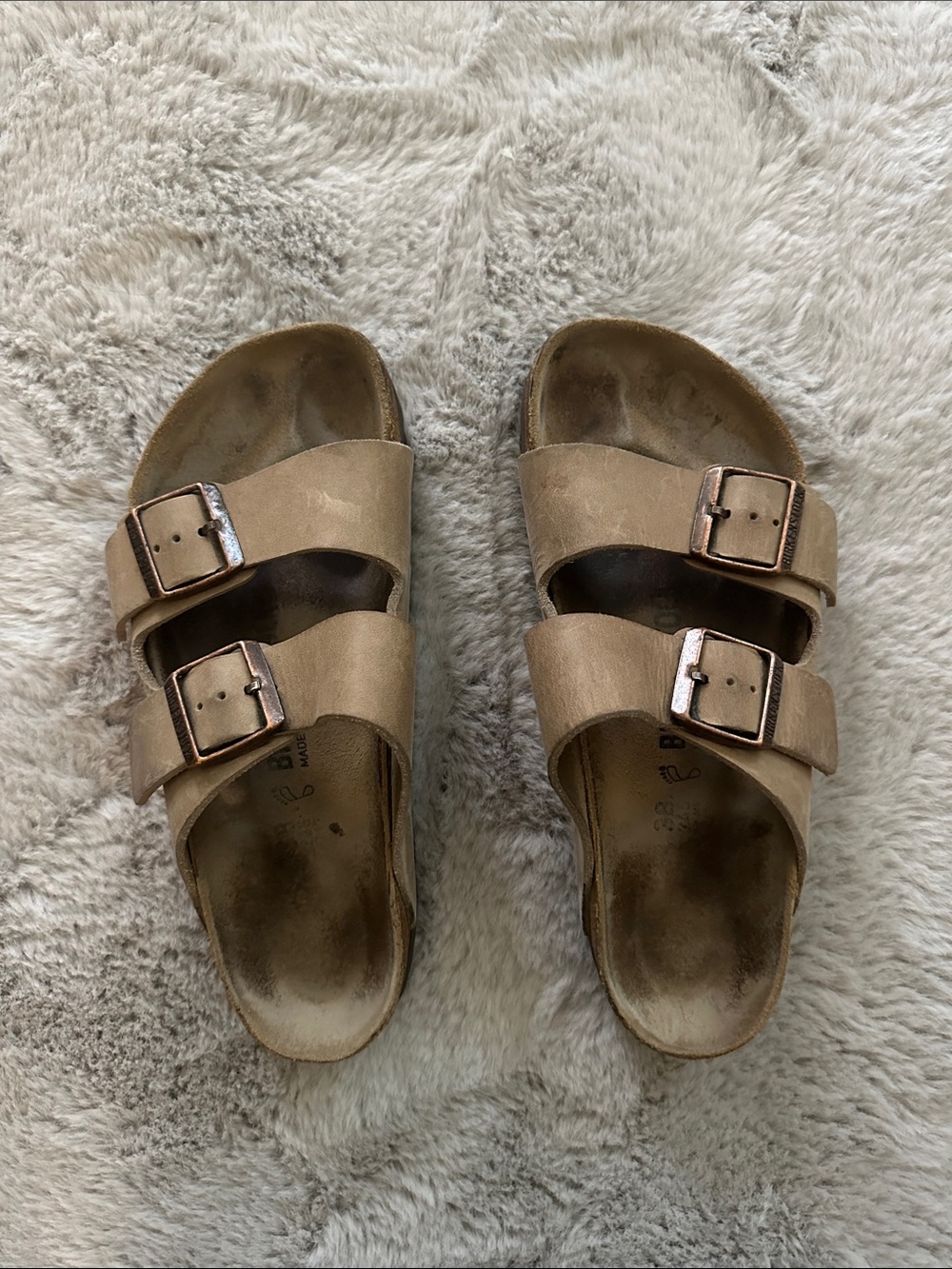 Birkenstock Arizona leather Double Strap Buckle Sandals in Taupe